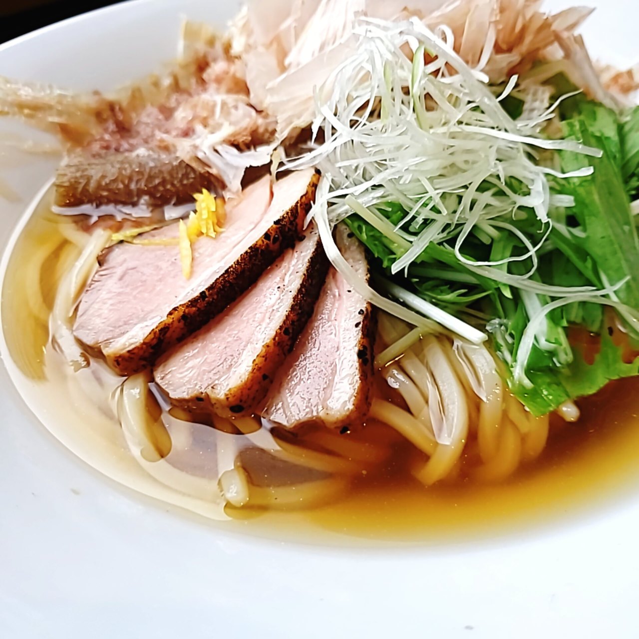 出汁うどん(白・黒)